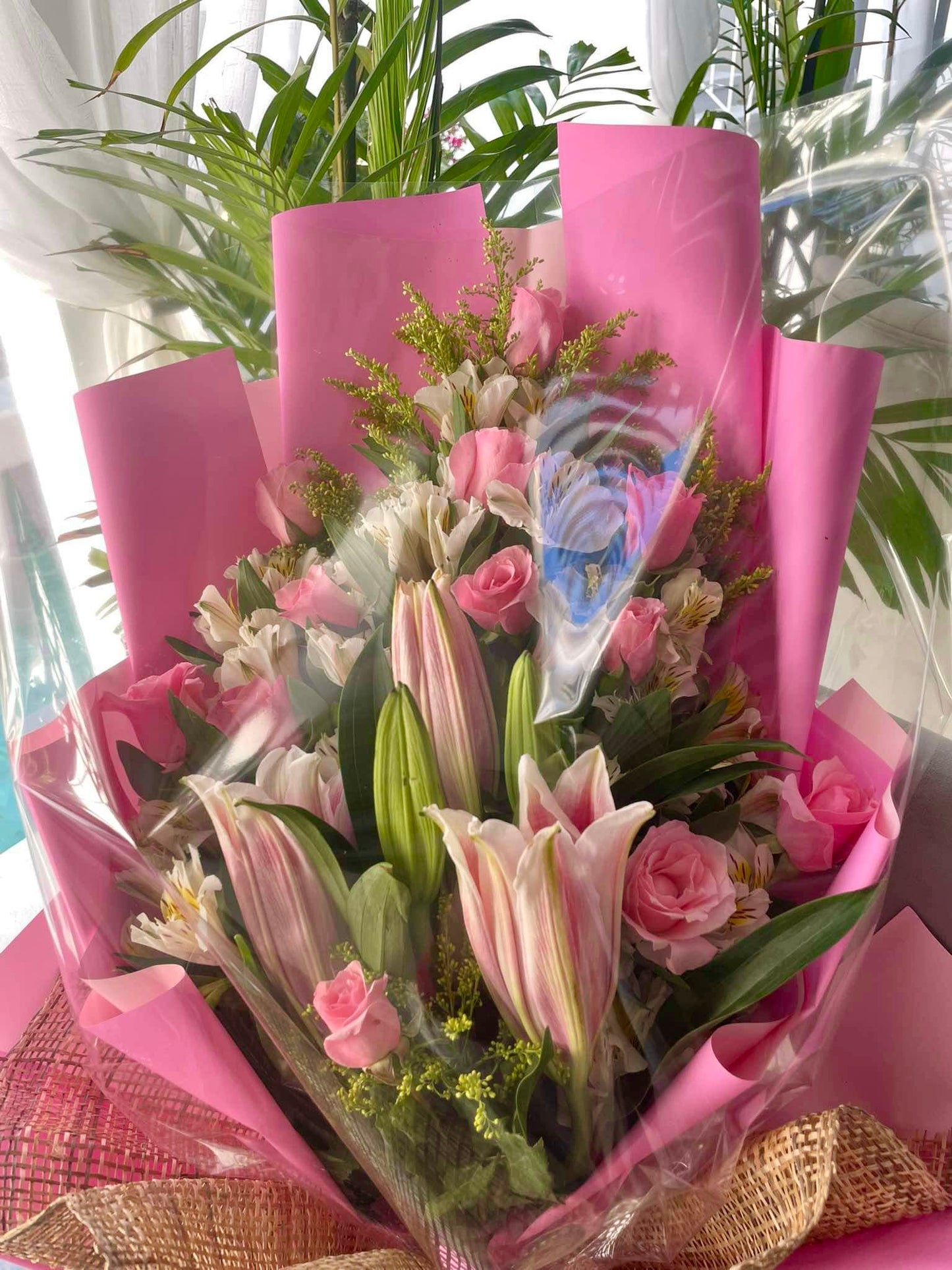 Bouquet of flowers (1) dozen
