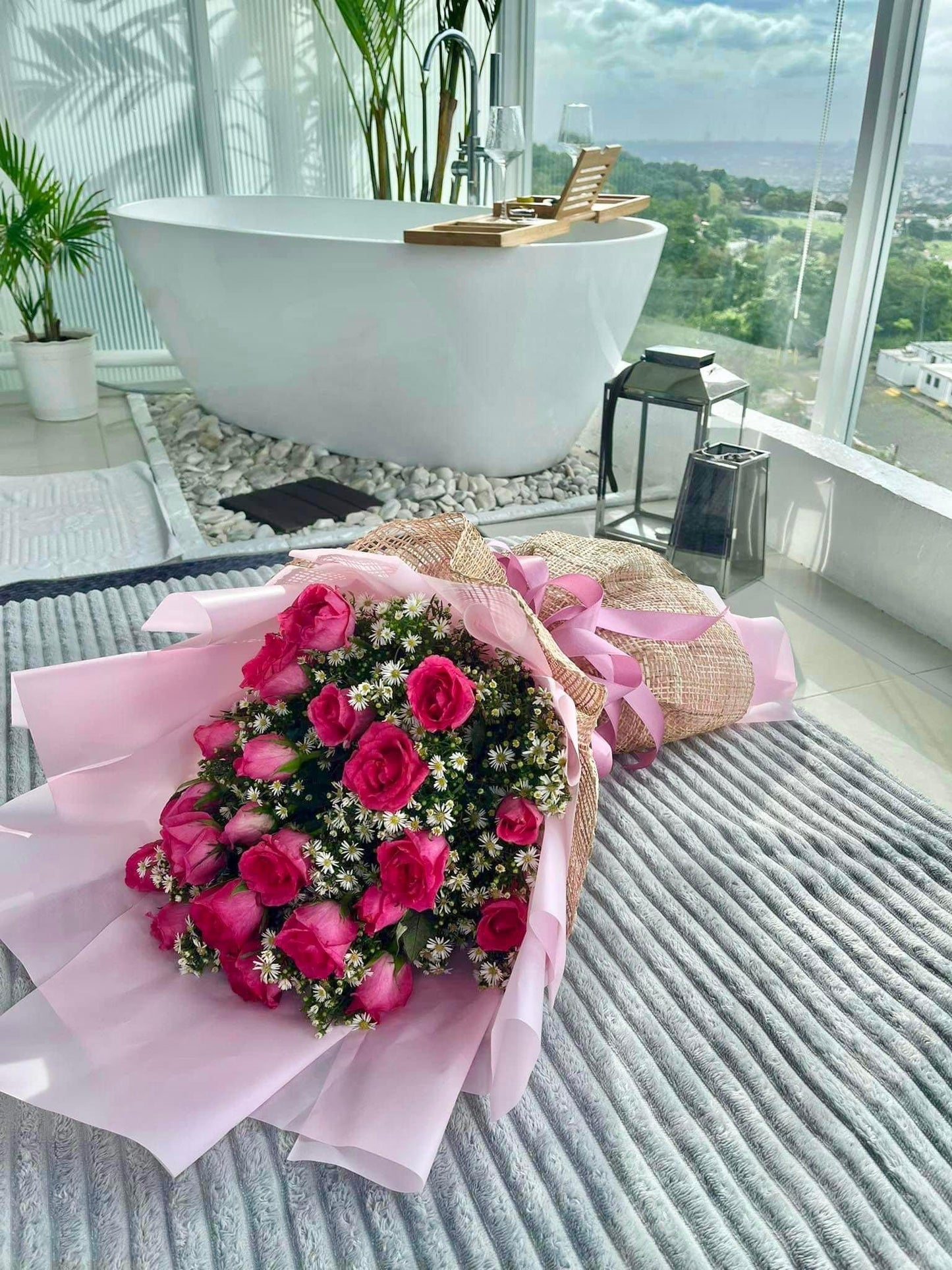 Bouquet of flowers (1) dozen